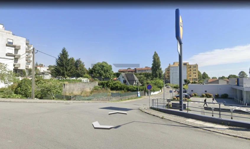 Terreno Misto para Venda em Arrifana Foto 3