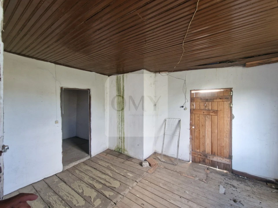 Moradia T3 para Venda em Lobrigos (São Miguel e São João Baptista) e Sanhoane Foto 7