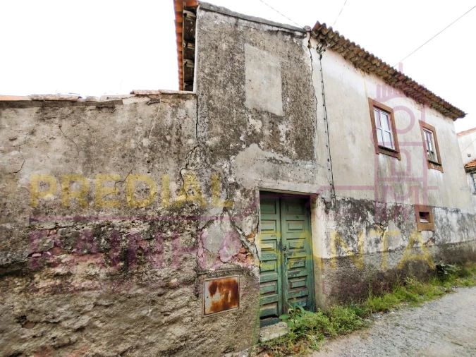 Moradia T3 para Venda em Pombeiro da Beira Foto 3