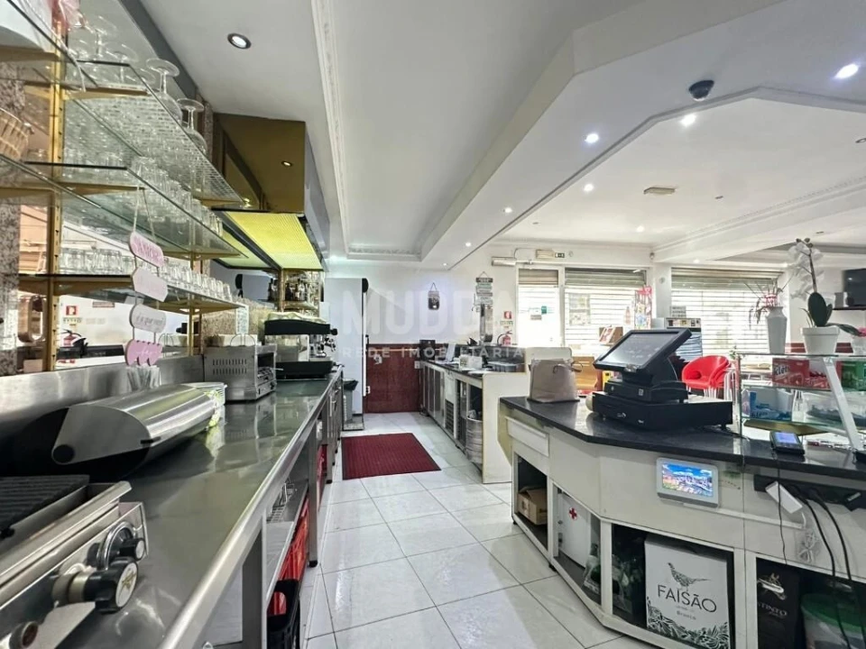 Negócio para Trespasse em Salreu Foto 8