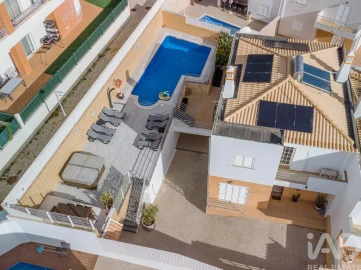 Moradia T3 para Venda em Albufeira e Olhos de Água