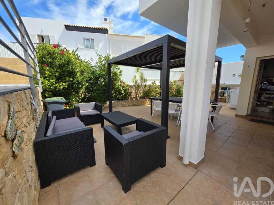 Moradia T3 para Venda em Albufeira e Olhos de Água Foto 4