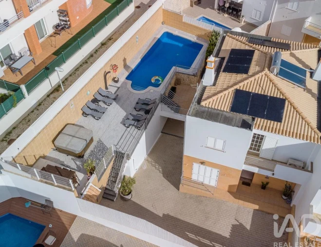 Moradia T3 para Venda em Albufeira e Olhos de Água Foto 28