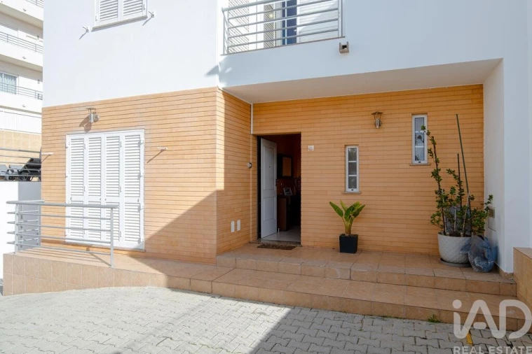 Moradia T3 para Venda em Albufeira e Olhos de Água Foto 25