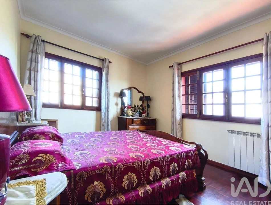 Moradia T4 para Venda em Vila Nova de Anha Foto 19