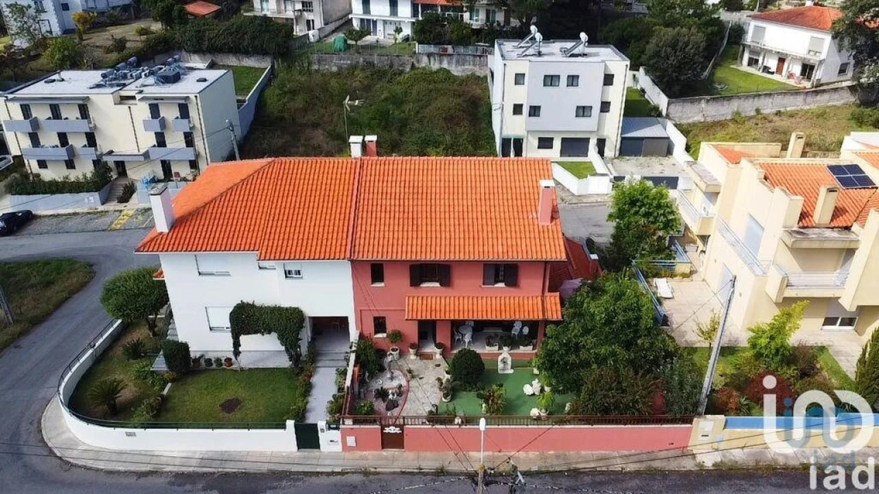 Moradia T4 para Venda em Vila Nova de Anha Foto 2