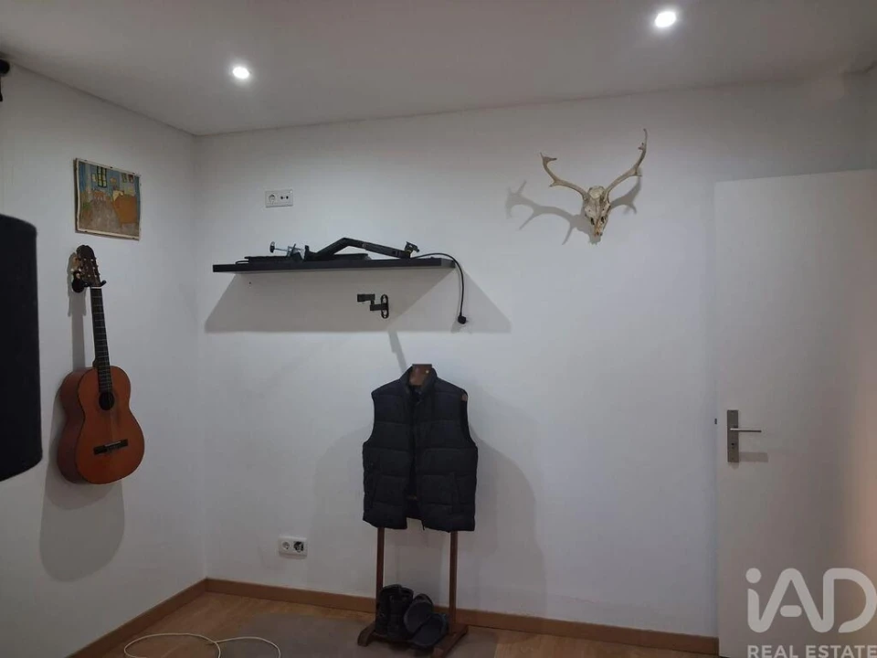 Apartamento T2 para Venda em Laranjeiro e Feijó Foto 11