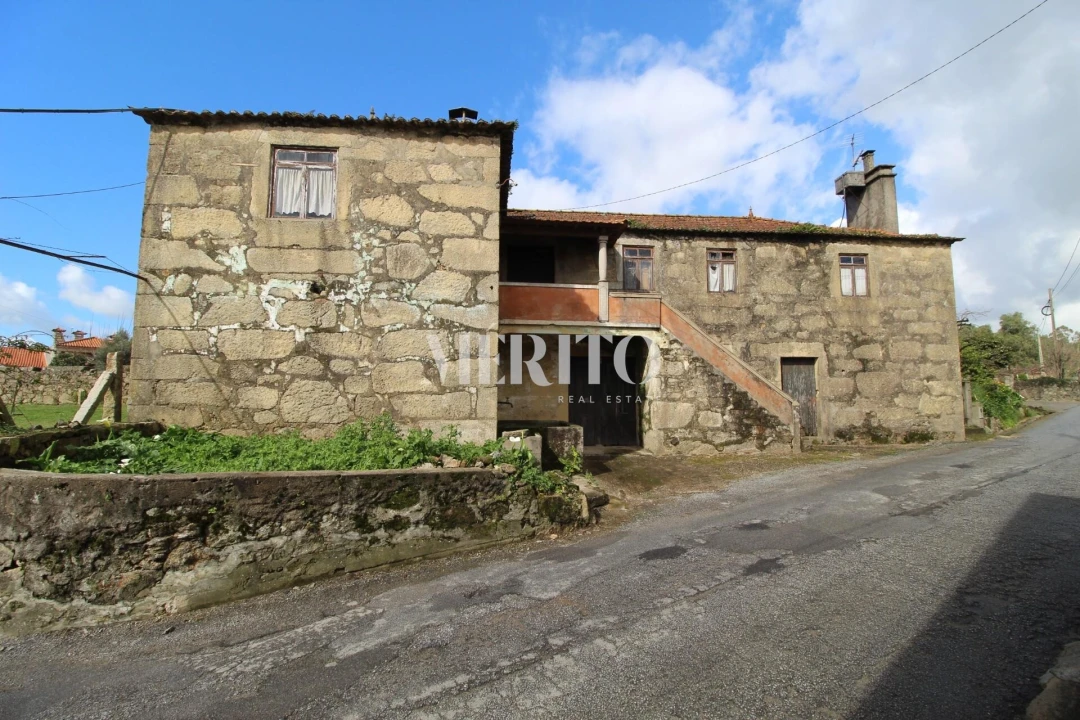 Moradia T5 para Venda em Chorente, Góios, Courel, Pedra Furada e Gueral Foto 1