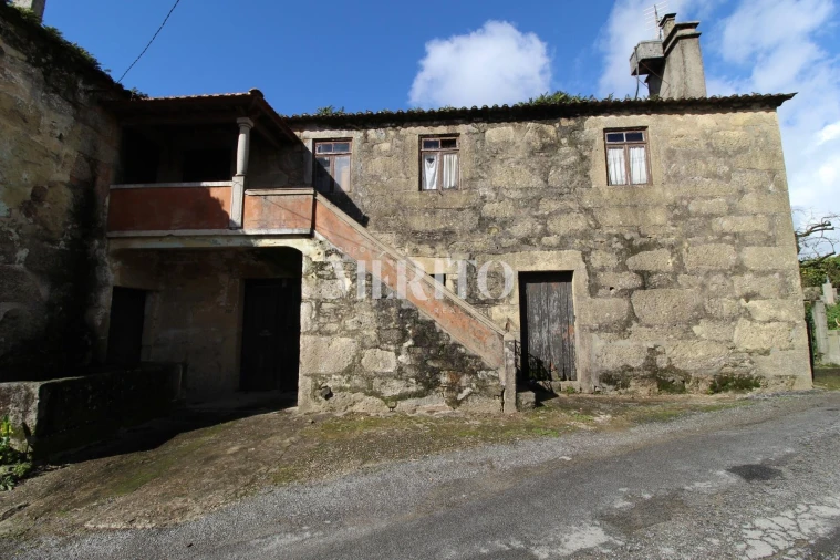 Moradia T5 para Venda em Chorente, Góios, Courel, Pedra Furada e Gueral Foto 2