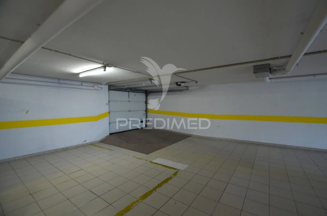 Apartamento T2 para Venda em Albufeira e Olhos de Água Foto 10