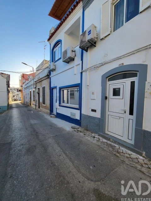 Moradia T3 para Venda em Albufeira e Olhos de Água