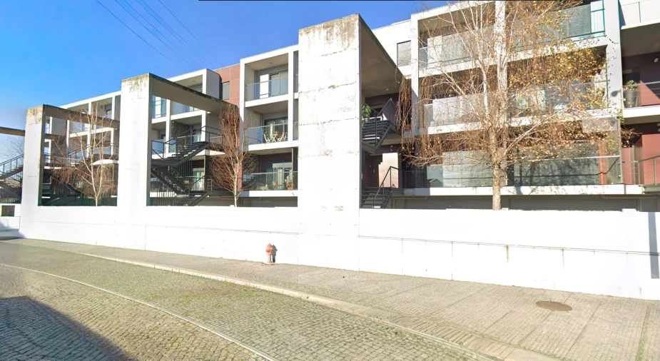 Moradia T3 para Venda em Pedrouços