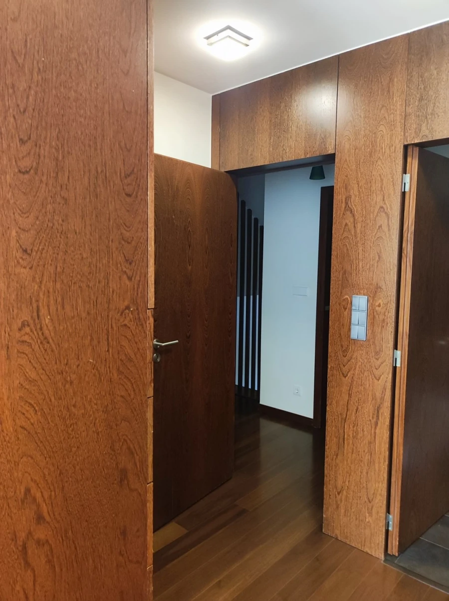 Moradia T3 para Venda em Pedrouços Foto 9