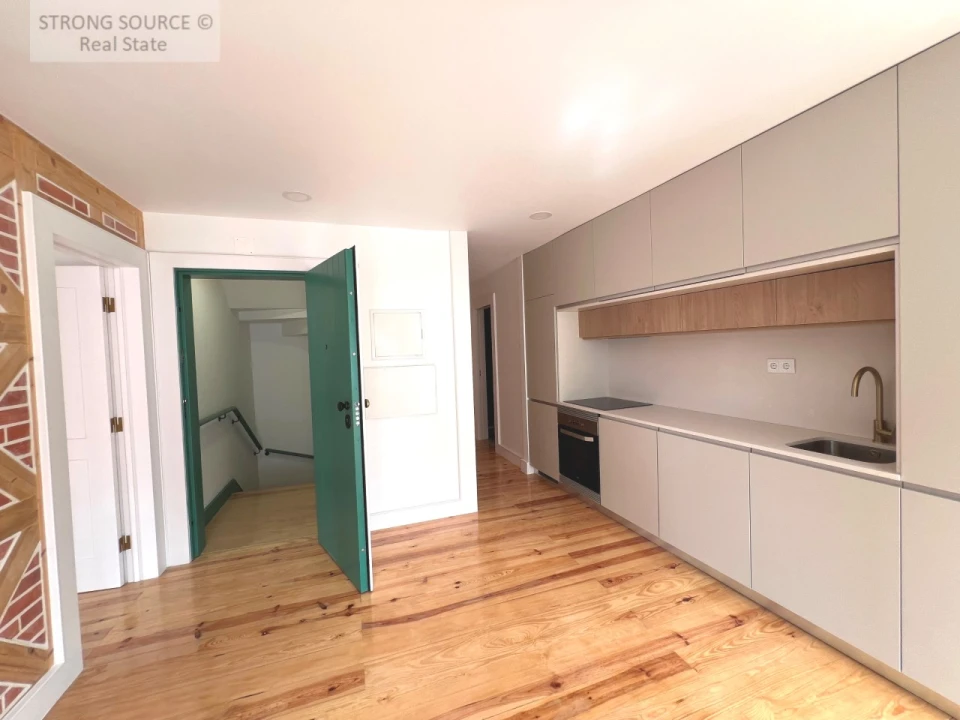 Apartamento T8 para Venda em São Vicente Foto 64
