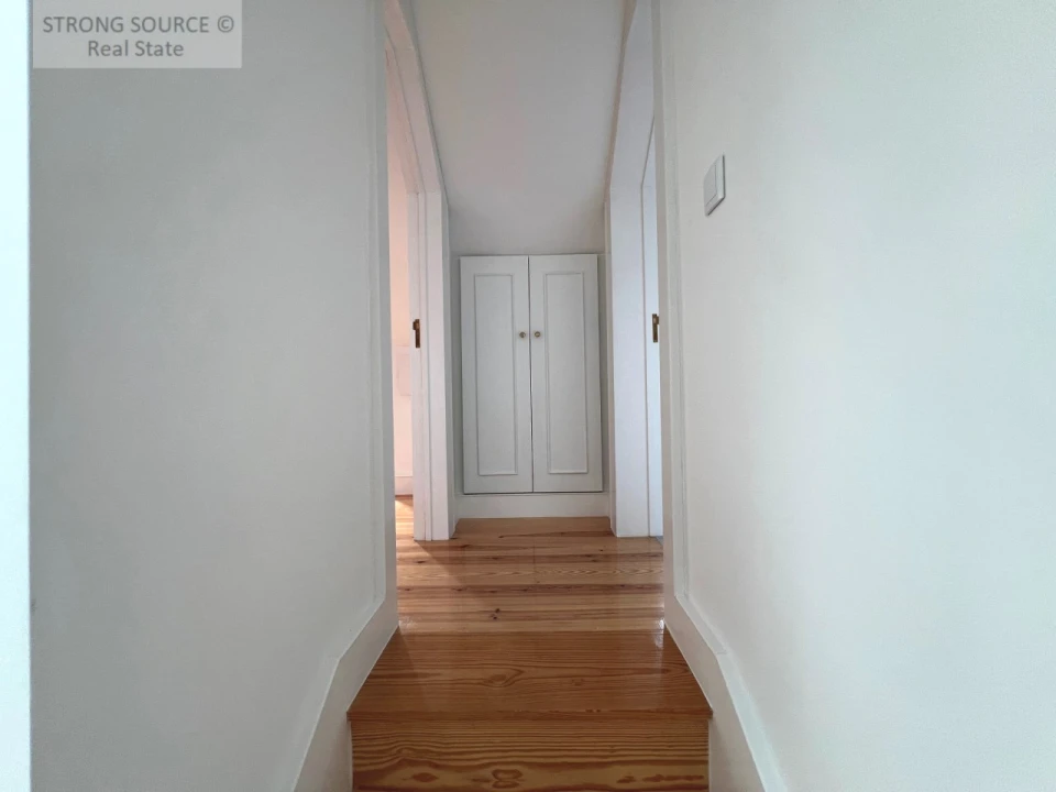 Apartamento T8 para Venda em São Vicente Foto 115