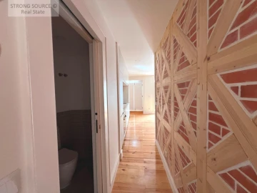 Apartamento T8 para Venda em São Vicente