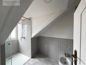 Apartamento T8 para Venda em São Vicente