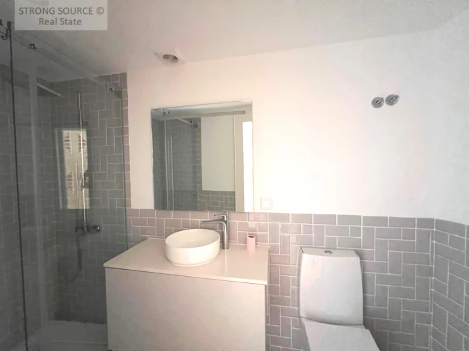 Apartamento T8 para Venda em São Vicente Foto 27