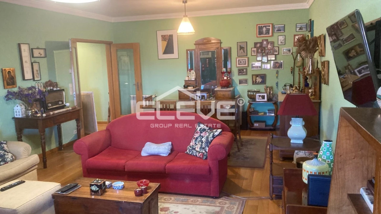 Apartamento T3 para Venda em Mafamude e Vilar do Paraíso Foto 8