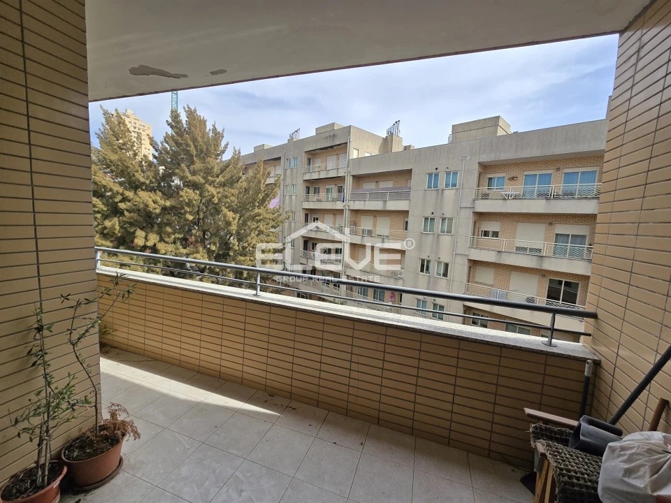 Apartamento T3 para Venda em Mafamude e Vilar do Paraíso Foto 26