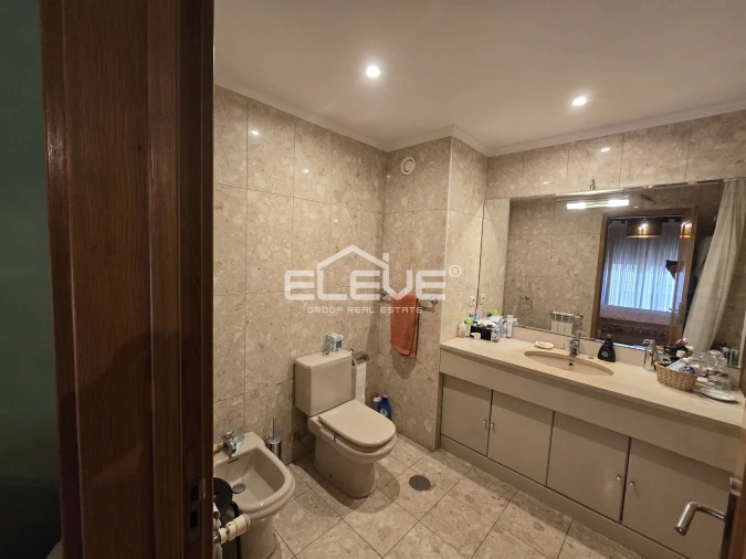 Apartamento T3 para Venda em Mafamude e Vilar do Paraíso Foto 21