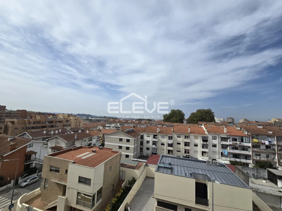 Apartamento T3 para Venda em Mafamude e Vilar do Paraíso Foto 13