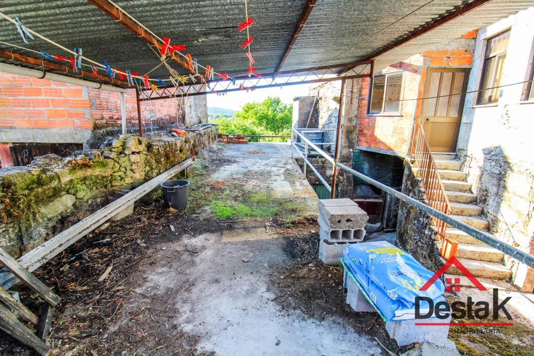 Moradia T3 para Venda em Ribeiradio Foto 8