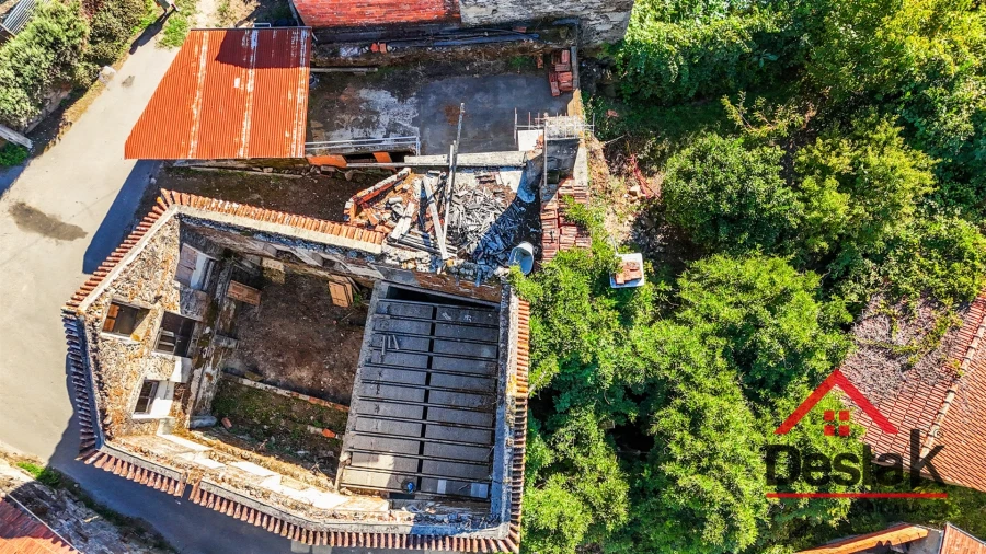 Moradia T3 para Venda em Ribeiradio Foto 19