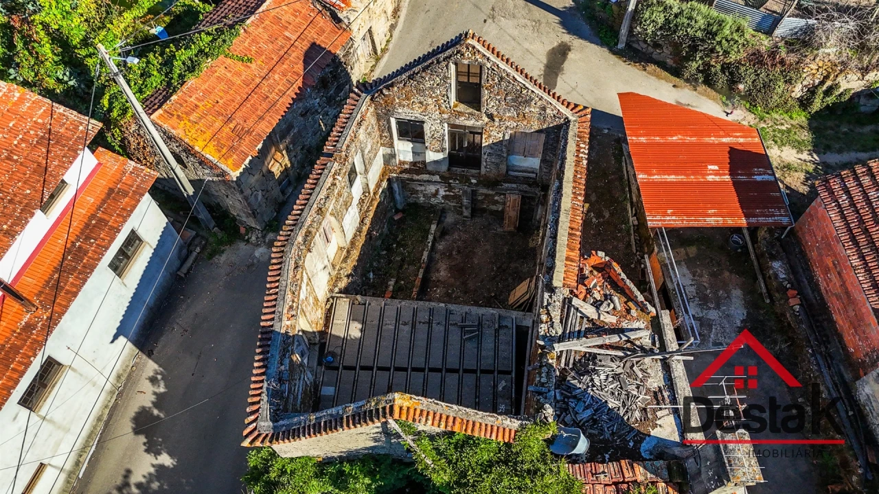 Moradia T3 para Venda em Ribeiradio Foto 5