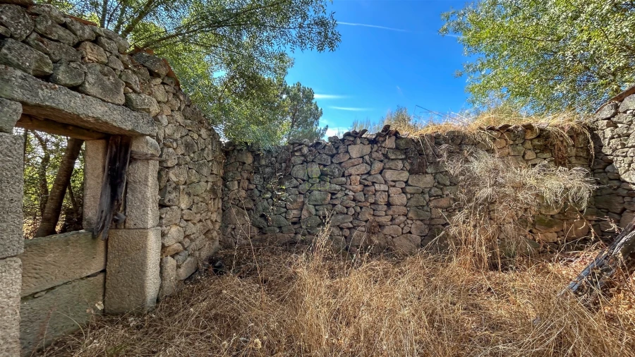 Quinta T0 para Venda em Póvoa de Rio de Moinhos e Cafede Foto 53