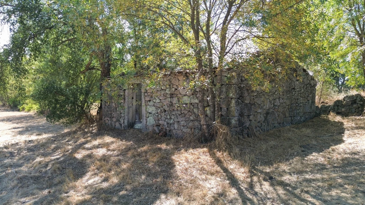 Quinta T0 para Venda em Póvoa de Rio de Moinhos e Cafede Foto 1