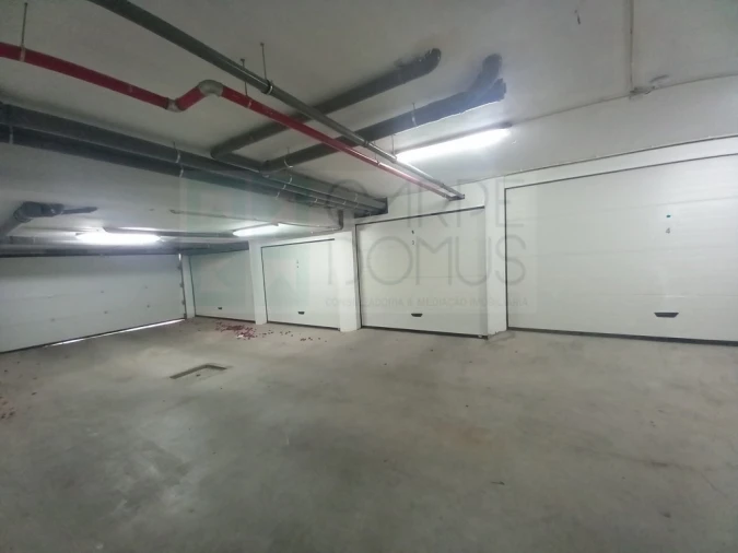 Apartamento T4 para Venda em Castanheira do Ribatejo e Cachoeiras Foto 47