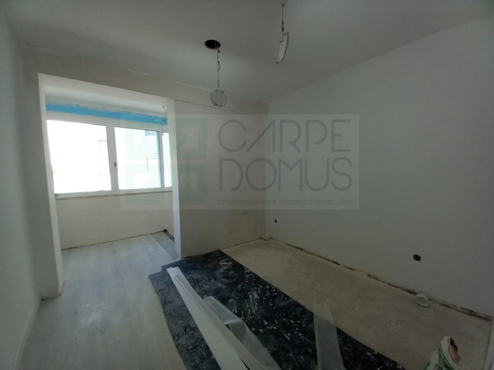 Apartamento T4 para Venda em Póvoa de Santa Iria e Forte da Casa Foto 18