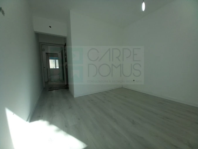 Apartamento T4 para Venda em Póvoa de Santa Iria e Forte da Casa Foto 28