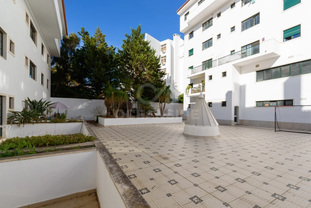 Apartamento T1 para Venda em Cascais e Estoril Foto 34