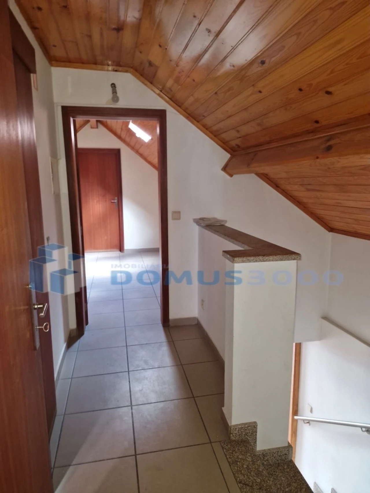 Loja para Arrendamento em Nossa Senhora da Conceição, São Pedro e São Dinis Foto 10