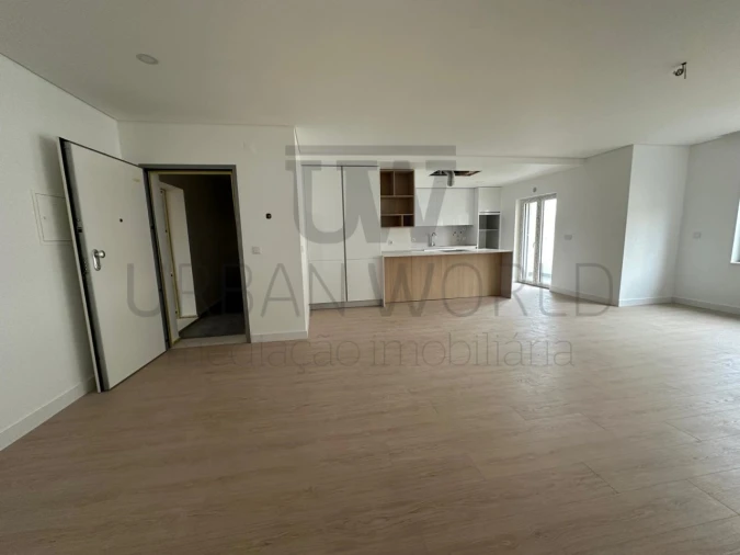 Apartamento T2 para Venda em Malveira e São Miguel de Alcainça Foto 4