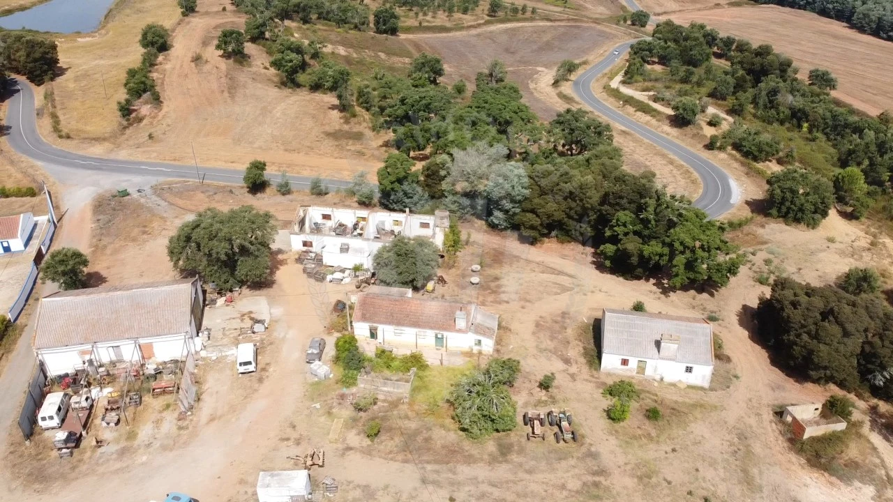 Quinta T1 para Venda em São Domingos e Vale de Água Foto 20