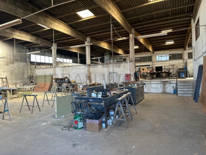 Armazém para Venda em Fanhões Foto 5