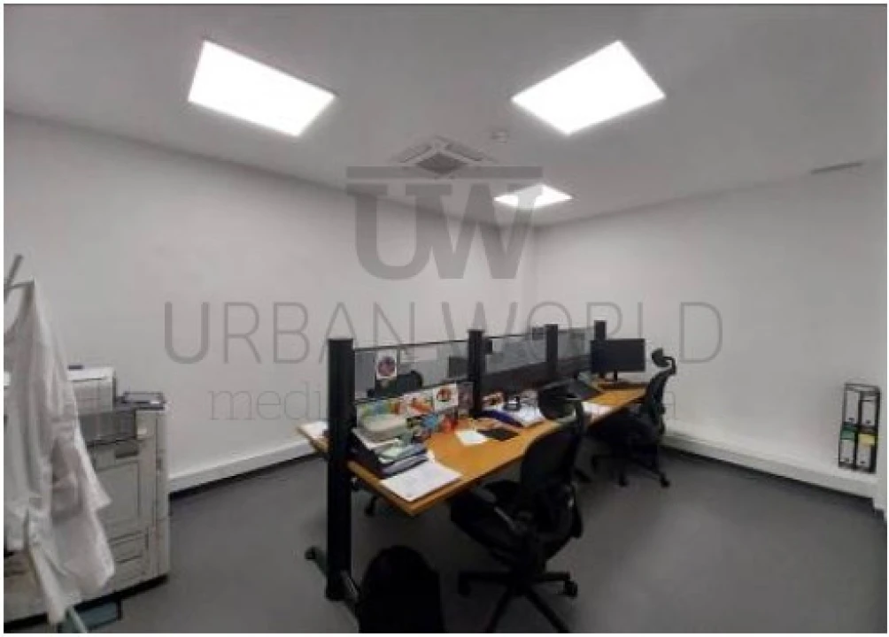 Loja para Venda em Alvalade Foto 7