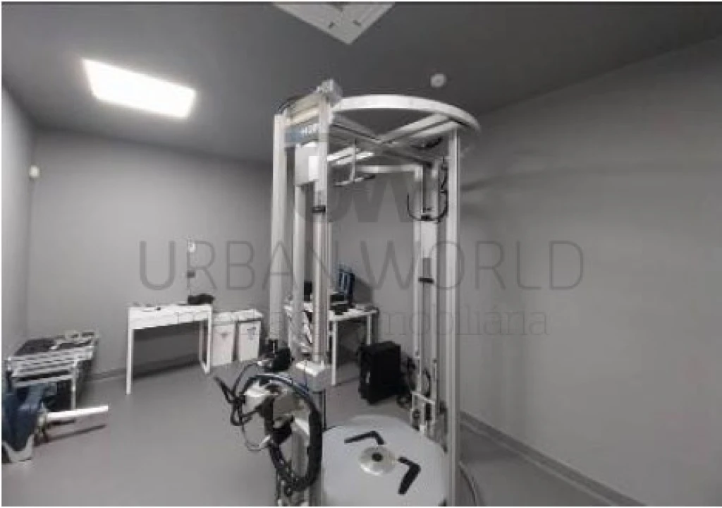 Loja para Venda em Alvalade Foto 9