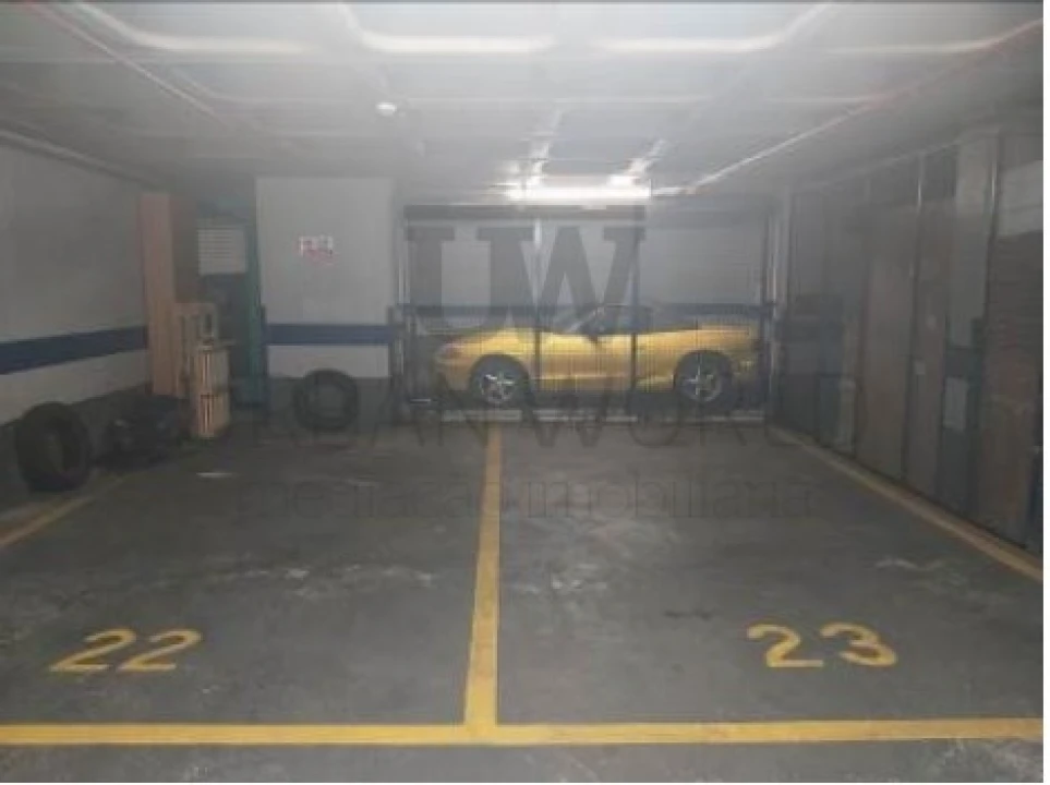 Loja para Venda em Alvalade Foto 13