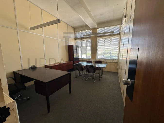 Escritório para Arrendamento em Mafra Foto 10