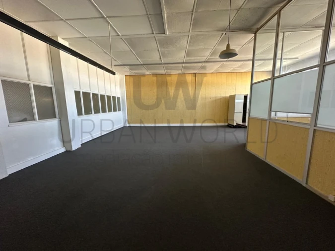 Escritório para Arrendamento em Mafra