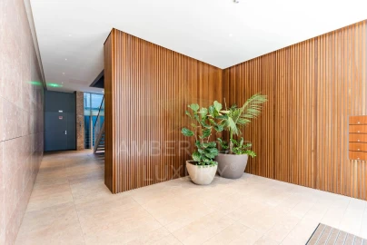 Apartamento T2 para Venda em Marvila