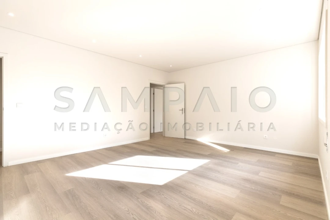 Apartamento T2 para Venda em Ermesinde Foto 18