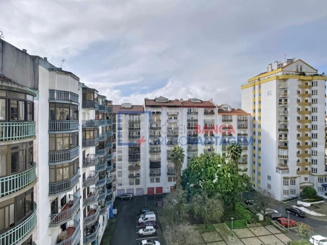 Apartamento T2 para Venda em Algueirão-Mem Martins Foto 20