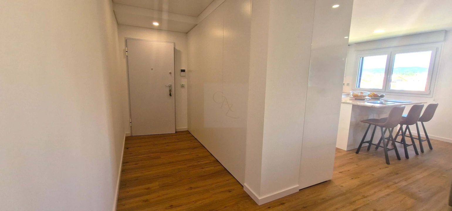 Apartamento T3 para Venda em Alcabideche Foto 6