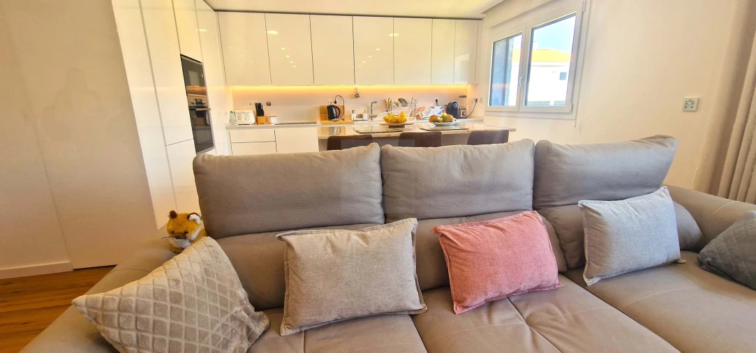 Apartamento T3 para Venda em Alcabideche Foto 5