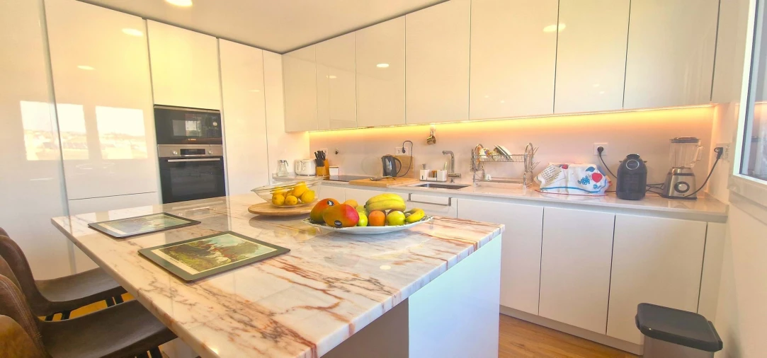 Apartamento T3 para Venda em Alcabideche Foto 2